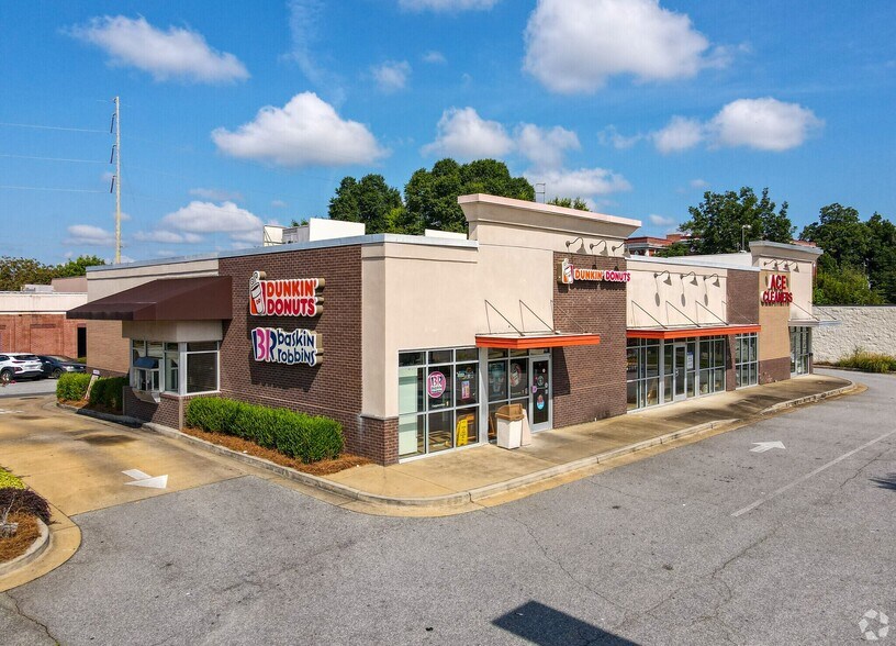 1523 Veterans Pky, Columbus, GA à louer - Photo principale – Image 1 sur 13