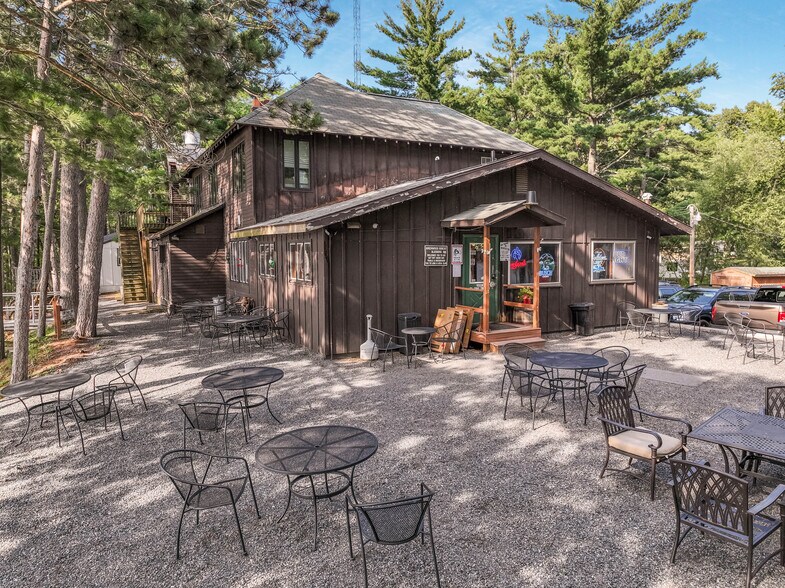 N1075 Eastside Rd, Birchwood, WI à vendre - Photo de l’immeuble – Image 1 sur 34