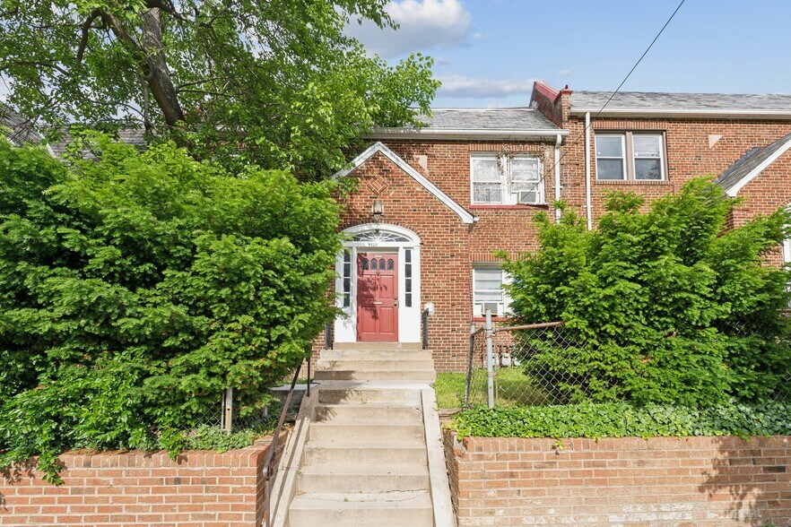 4825 3rd St NW, Washington, DC à vendre - Photo de l’immeuble – Image 3 sur 7