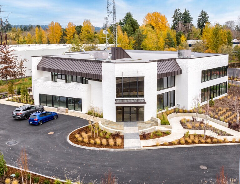 10255 SW Arctic Dr, Beaverton, OR à louer - Photo de l’immeuble – Image 3 sur 15