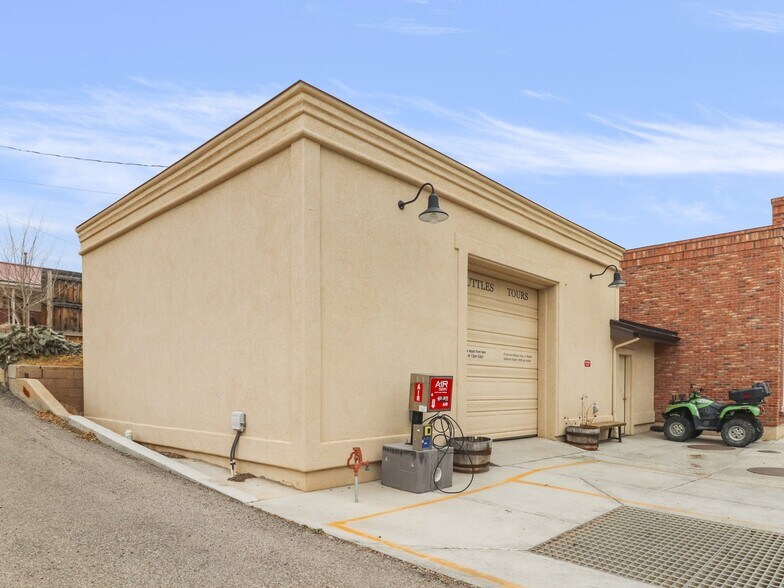 85 W Main St, Escalante, UT à vendre - Photo de l’immeuble – Image 3 sur 4