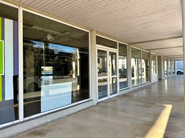 Local commercial dans Corrèze à vendre - Hall d’entrée – Image 2 sur 5