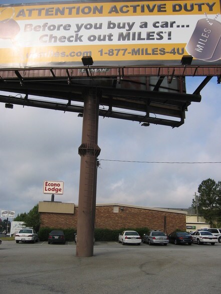 2045 Gordon Hwy, Augusta, GA à vendre - Photo de l’immeuble – Image 2 sur 3