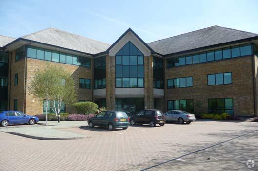 Manor Royal, Crawley à louer Photo de l’immeuble– Image 1 sur 4