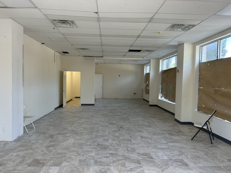 45-52 Francis Lewis Blvd, Bayside, NY à louer - Photo intérieure – Image 3 sur 6