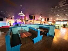 5769 Wa-303, Bremerton, WA à louer Photo intérieure– Image 1 sur 10