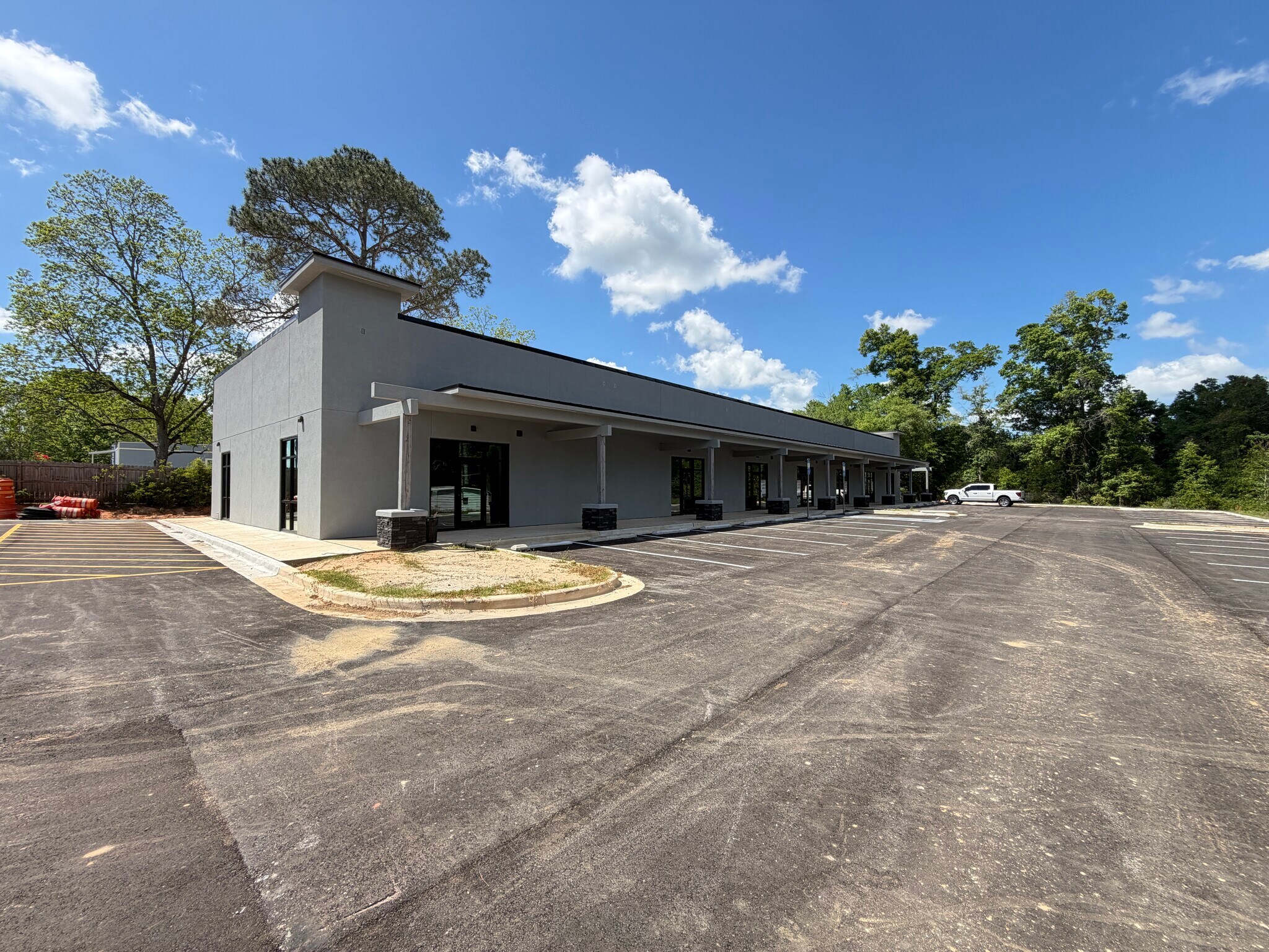 5950 9 Mile, Pensacola, FL à louer Photo de l’immeuble– Image 1 sur 7