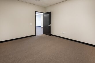 11099 S La Cienega Blvd, Los Angeles, CA à louer Photo intérieure– Image 2 sur 15