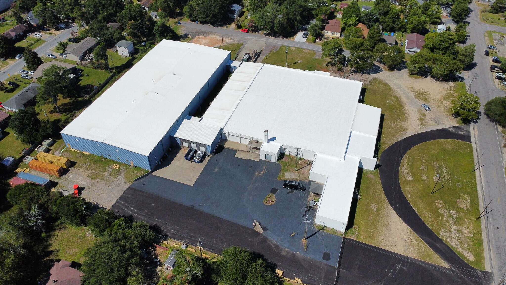 1651 Holland St, West Columbia, SC à louer Photo de l’immeuble– Image 1 sur 24