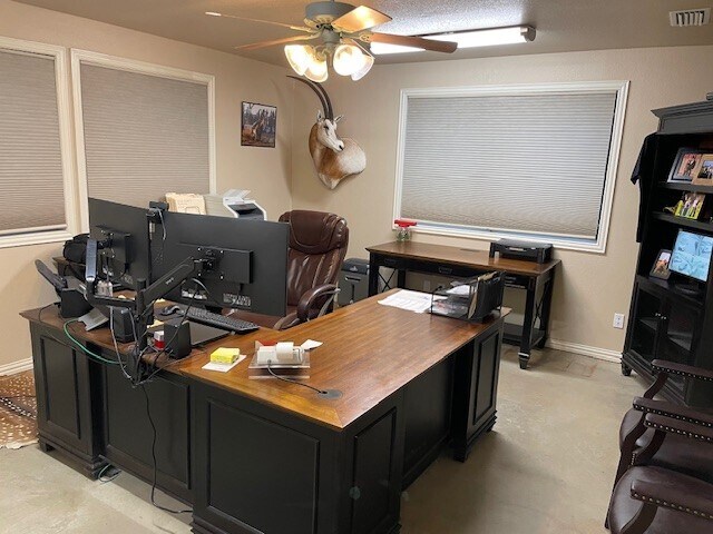 206 Shelby Rd, Everman, TX à vendre - Photo de l’immeuble – Image 3 sur 7