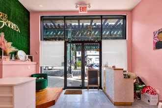 2746 Fulton St, Brooklyn, NY à louer Photo intérieure– Image 2 sur 5