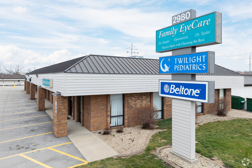 2980 N Main St, Decatur, IL à louer - Photo de l’immeuble – Image 2 sur 19