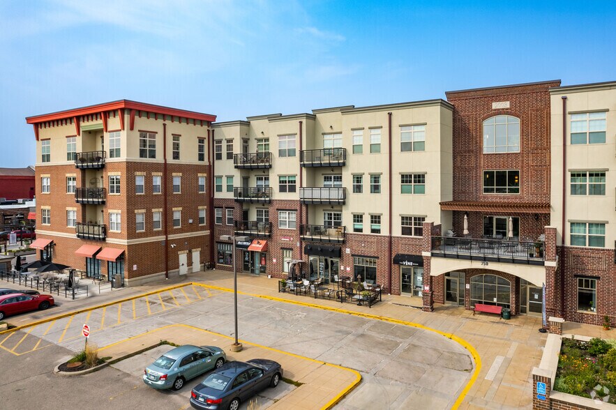 712-786 Mainstreet, Hopkins, MN à vendre - Photo de l’immeuble – Image 3 sur 7