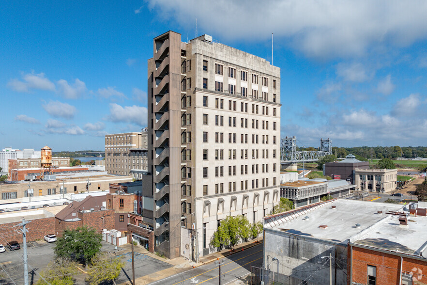 934 3rd St, Alexandria, LA à vendre - Photo de l’immeuble – Image 2 sur 28