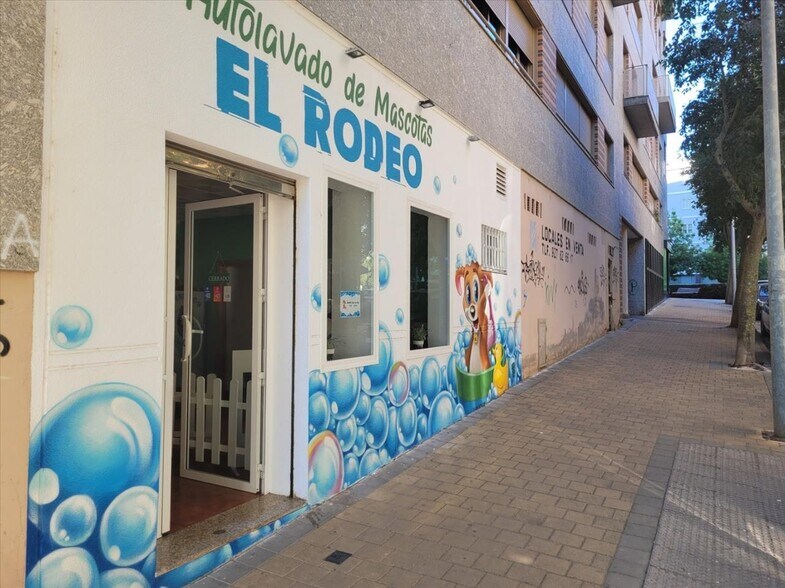 Calle Madre Isabel Larrañaga, Cáceres, Cáceres à vendre - Photo de l’immeuble – Image 1 sur 2