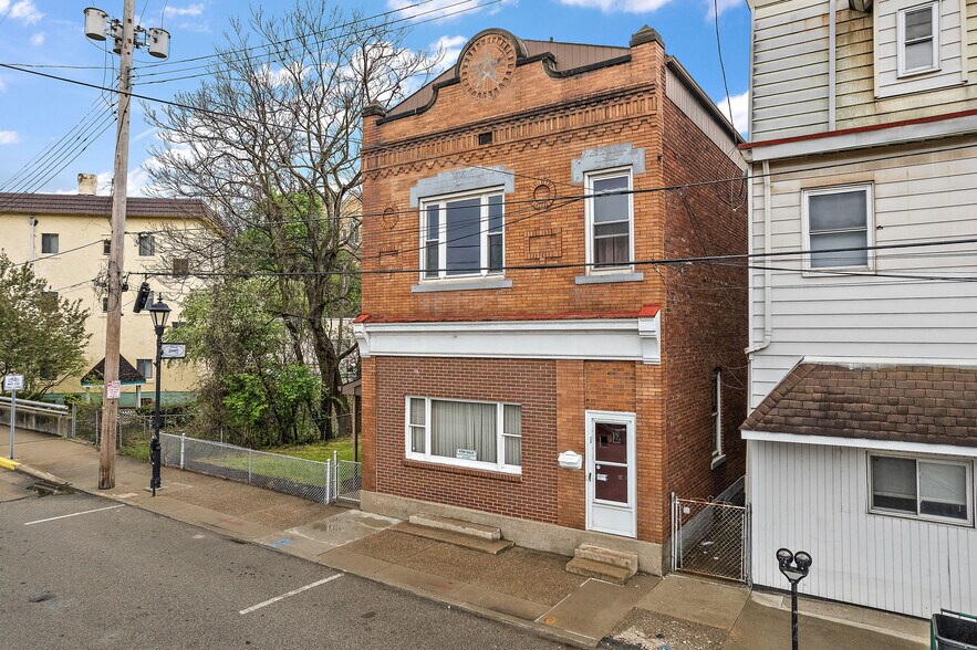 115 Grant Ave, Millvale, PA à vendre - Photo de l’immeuble – Image 2 sur 37