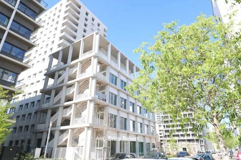 Bureau dans Lyon à vendre - Photo de l’immeuble – Image 2 sur 12