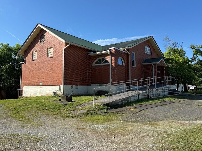 1763 Topside Rd, Louisville, TN à vendre - Photo de l’immeuble – Image 3 sur 7