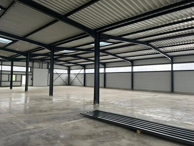 Local d’activités dans Besançon à louer - Photo intérieure – Image 3 sur 5