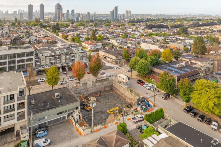 4711 Hastings St, Burnaby, BC à louer - Aérien – Image 2 sur 2