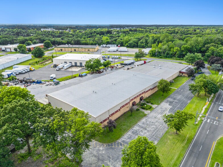 1 Ironside Ct, Willingboro, NJ à vendre - Photo de l’immeuble – Image 2 sur 38