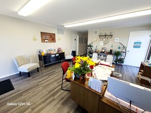 824 Radio Rd, Tuckerton, NJ à louer Photo intérieure– Image 1 sur 3
