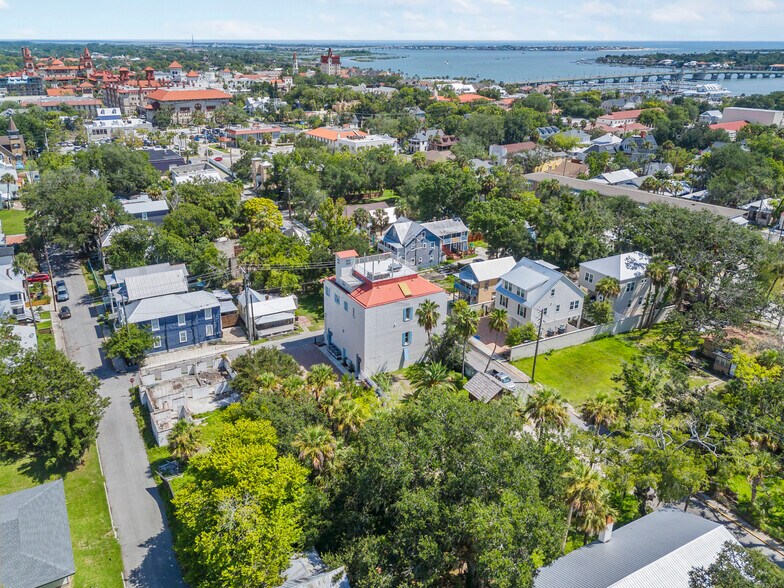 92 Washington St, Saint Augustine, FL à vendre - Photo de l’immeuble – Image 3 sur 88