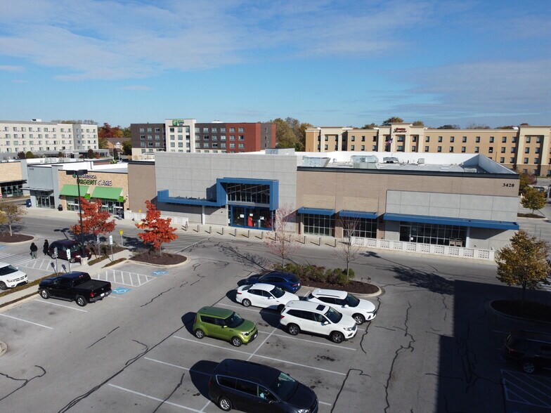 3420 Secor Rd, Toledo, OH à louer - Photo de l’immeuble – Image 3 sur 7