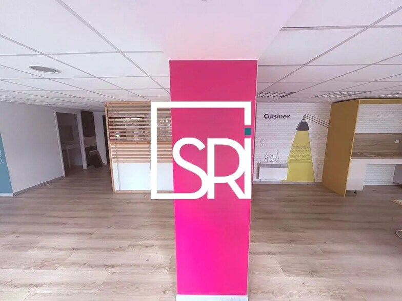 Local commercial dans Clermont-Ferrand à louer - Photo de l’immeuble – Image 2 sur 10