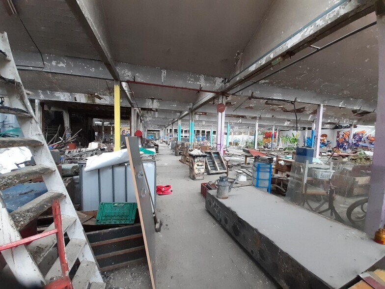 Industriel/Logistique dans Villeurbanne à louer - Photo de l’immeuble – Image 3 sur 5