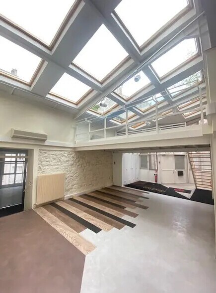 Bureau dans Paris à vendre - Photo de l’immeuble – Image 3 sur 10