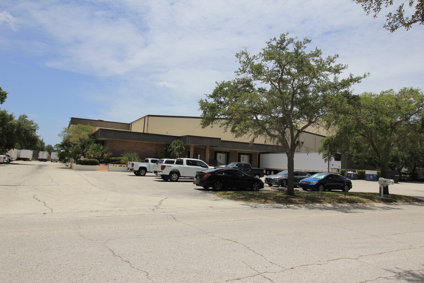 5160 N 140th Ave, Clearwater, FL 33760 - Lot A & B - - Photo intérieure - Image 1 of 7