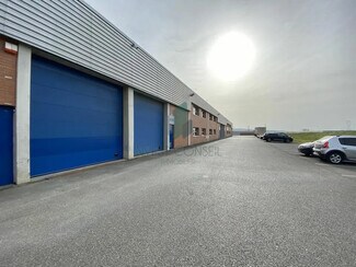 Plus de détails pour Bureau, Local d'activités à louer