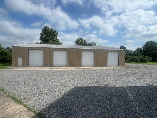 1412 Highway 65 N, Twin Groves, AR à louer Photo de l’immeuble– Image 1 sur 5