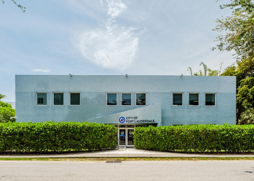 521 NE 4th Ave, Fort Lauderdale, FL à vendre - Photo de l’immeuble – Image 2 sur 11