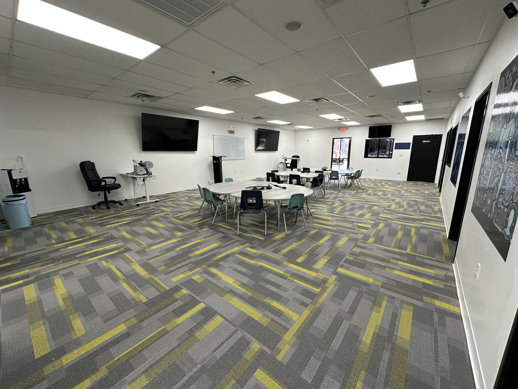 500 Flower Mound Rd, Flower Mound, TX à louer Photo intérieure– Image 1 sur 15