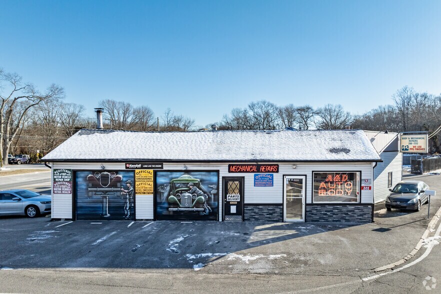 2448 Montauk Hwy, Brookhaven, NY à vendre - Photo de l’immeuble – Image 3 sur 4
