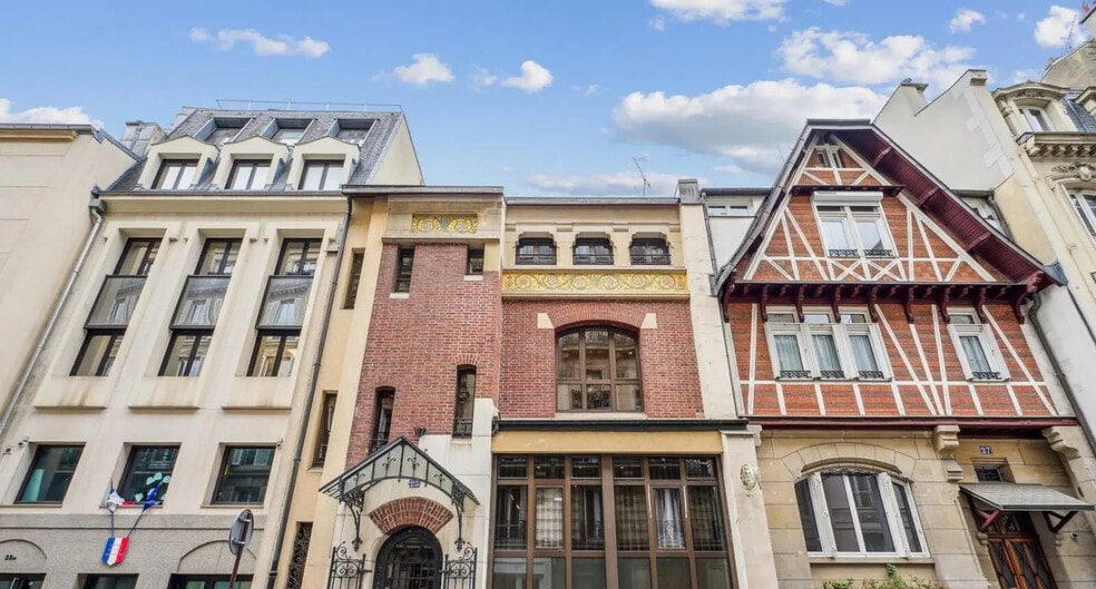 25 Rue Guillaume Tell, Paris à louer - Photo de l’immeuble – Image 1 sur 9