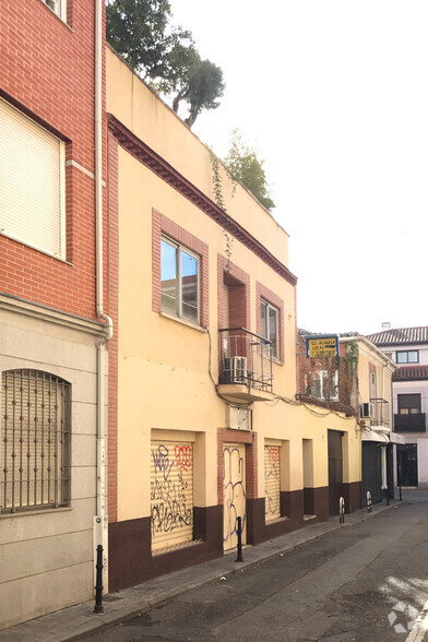 Calle Talamanca, 20, Alcalá de Henares, Madrid à louer - Photo de l’immeuble – Image 2 sur 3