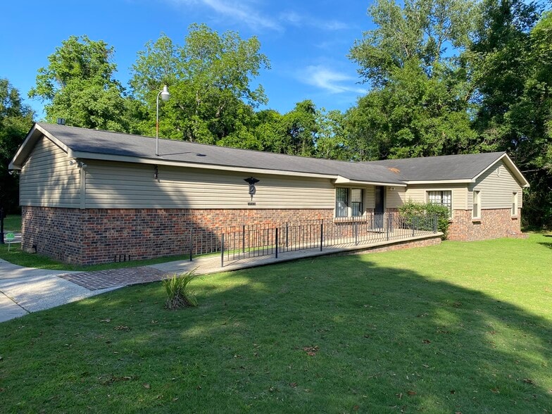 5710 Katherine Hankins Dr, Theodore, AL à vendre - Photo principale – Image 1 sur 11