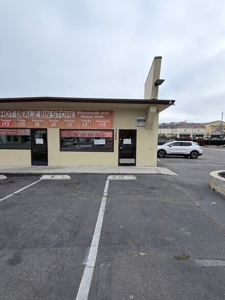 7388-96 Broadway, Lemon Grove, CA à louer - Photo de l’immeuble – Image 2 sur 9