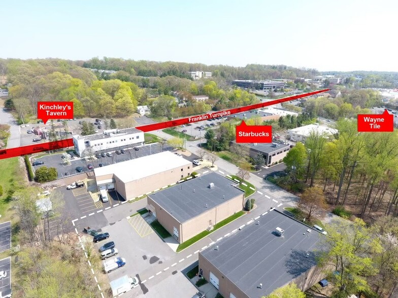 75 Orchard St, Ramsey, NJ à louer - Photo de l’immeuble – Image 3 sur 6