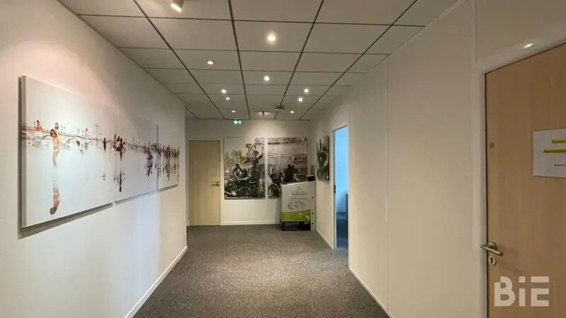 Bureau dans Mérignac à louer - Photo de l’immeuble – Image 2 sur 10