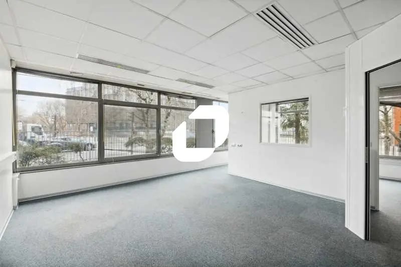 1 Boulevard Hippolyte Marquès, Ivry-sur-Seine à louer - Photo de l’immeuble – Image 3 sur 75