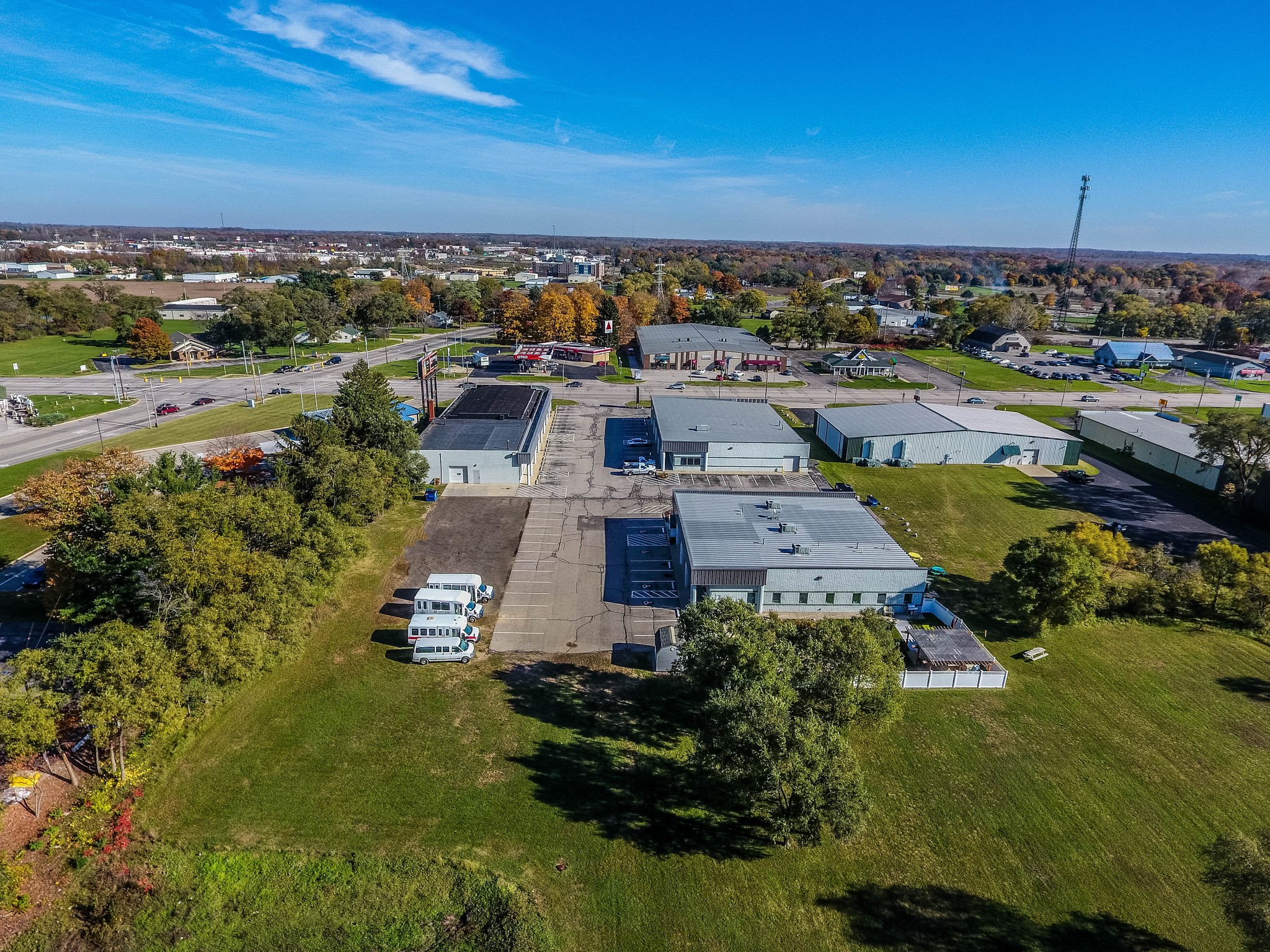 2460 M 139, Benton Harbor, MI à louer Photo de l’immeuble– Image 1 sur 6