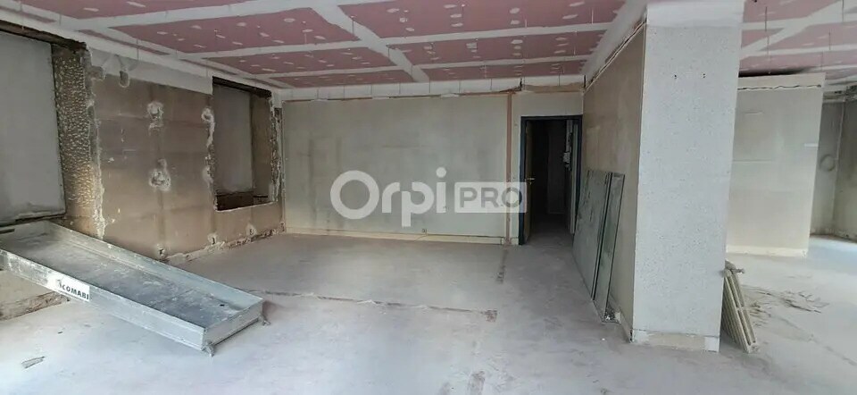 Local commercial dans Pau à louer - Photo intérieure – Image 2 sur 7