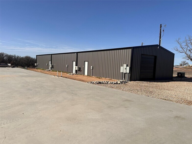 4916 Fairview Rd, Millsap, TX à vendre - Photo de l’immeuble – Image 3 sur 14