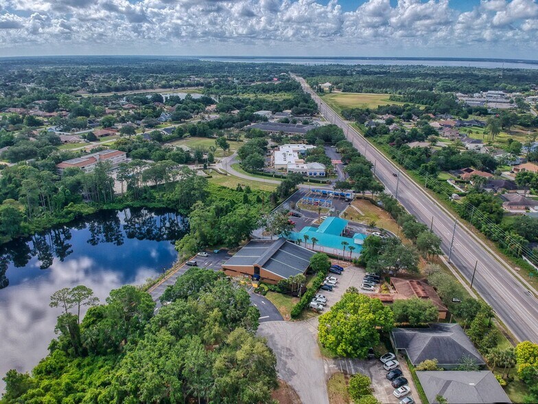 75 Fox Ridge Ct, Debary, FL à vendre - Photo de l’immeuble – Image 3 sur 41