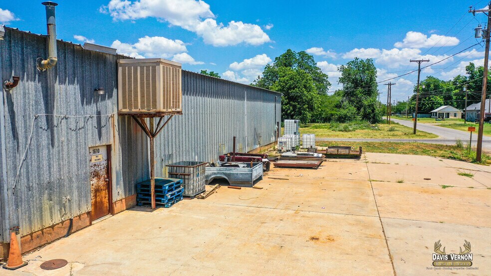1308 Mesquite St, Vernon, TX à vendre - Photo de l’immeuble – Image 3 sur 3