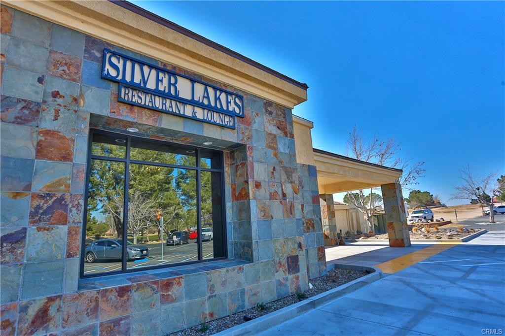26708 Hitching Post Ln, Helendale, CA à vendre Photo principale– Image 1 sur 21